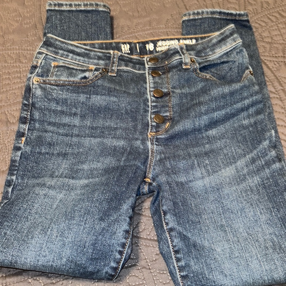Gap button fly Jean